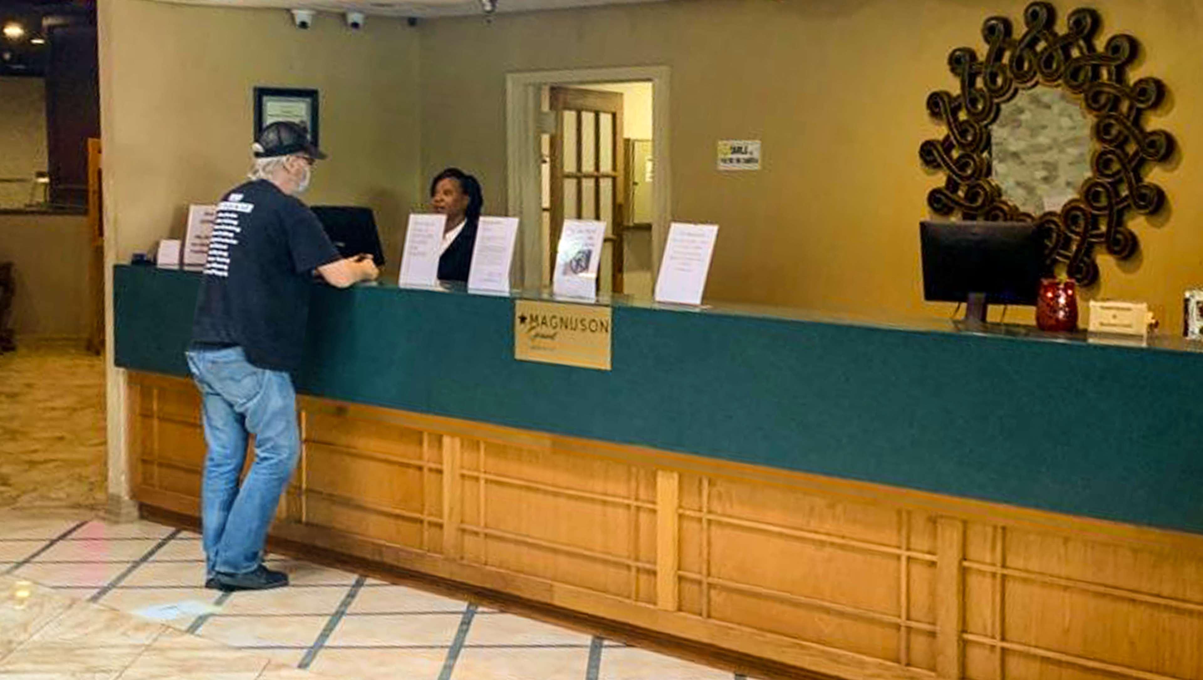 Magnuson Grand Desoto Hotel Kültér fotó