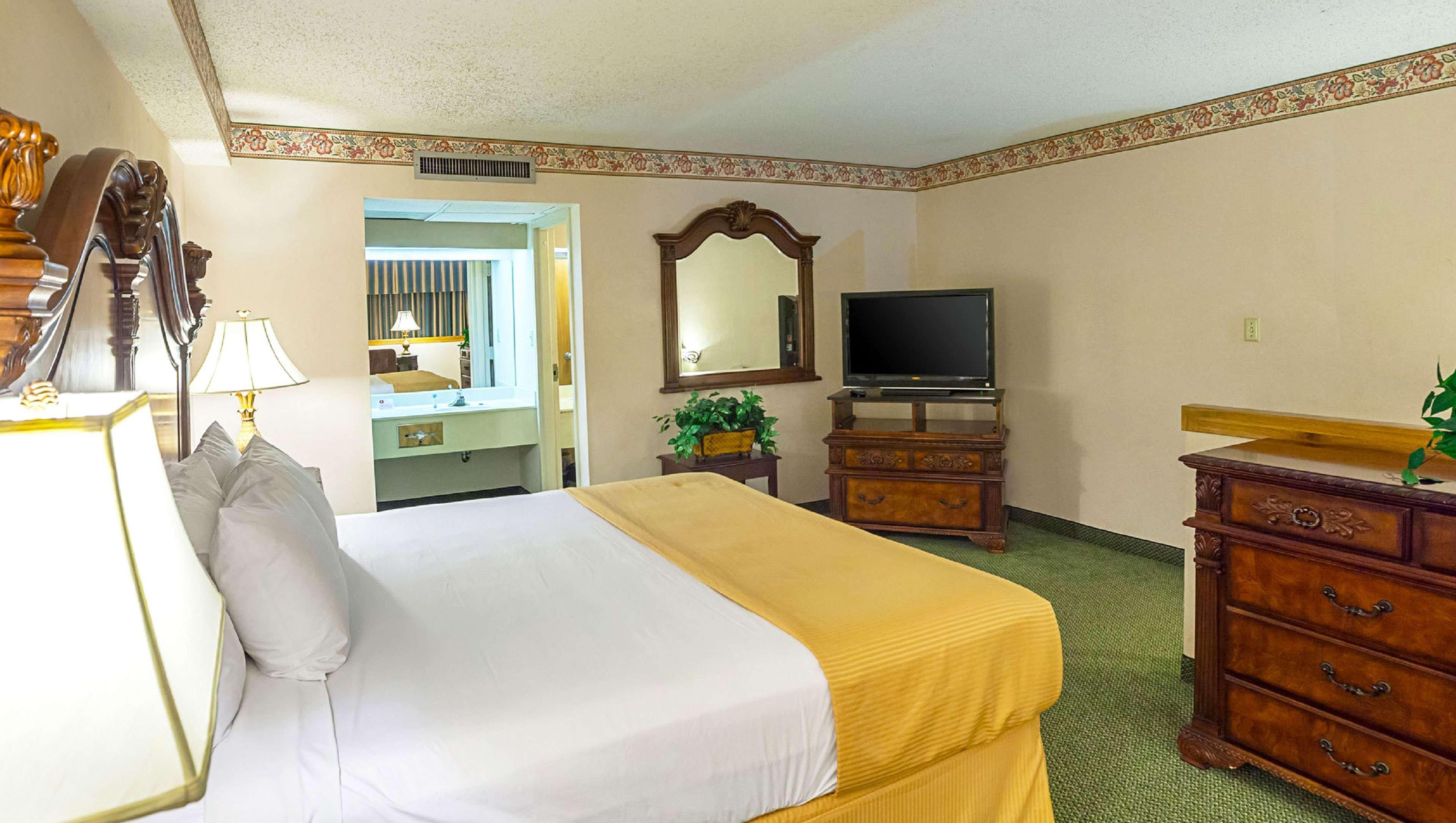Magnuson Grand Desoto Hotel Kültér fotó